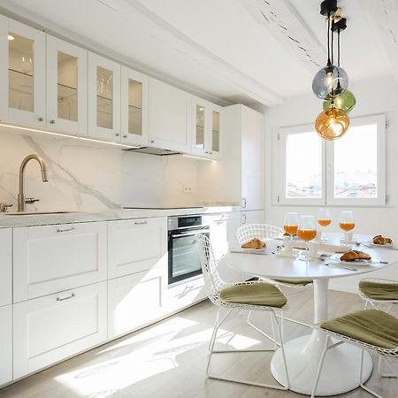 Ferienwohnung Charming Madrid Plaza Exterior foto